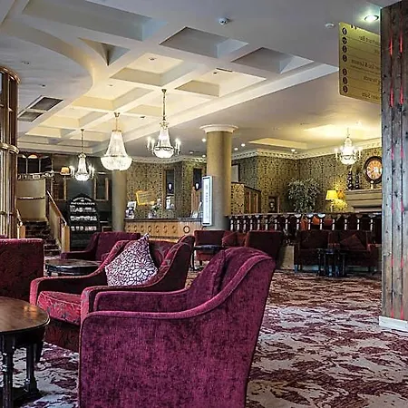 Holyrood - Leisure Centre & The At Orchids Hotel