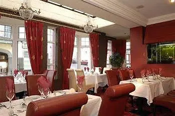 Hotel Holyrood - Leisure Centre & The At Orchids 4*