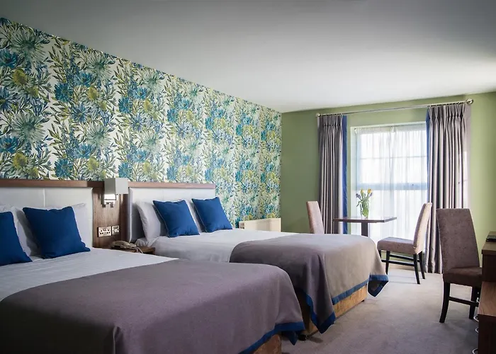 Holyrood - Leisure Centre & The At Orchids Hotel